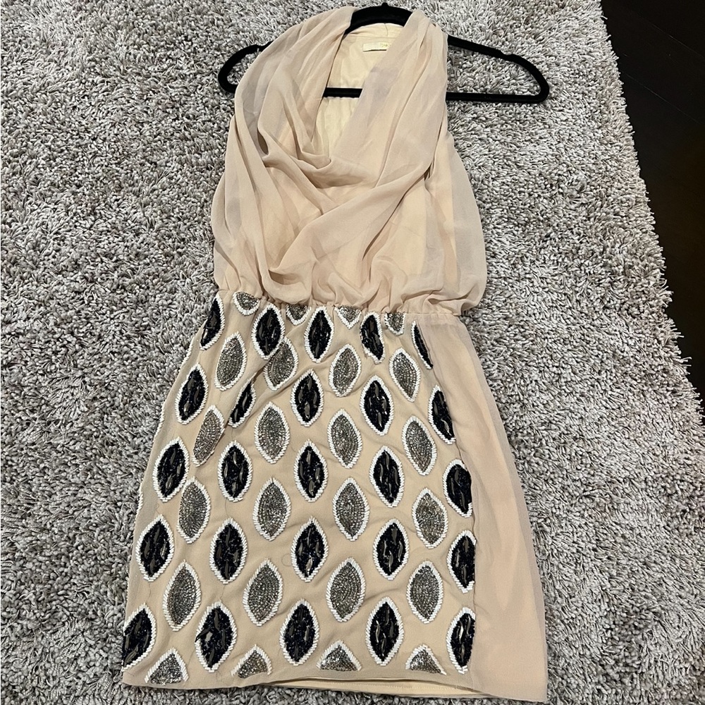 Stunning cream dress!